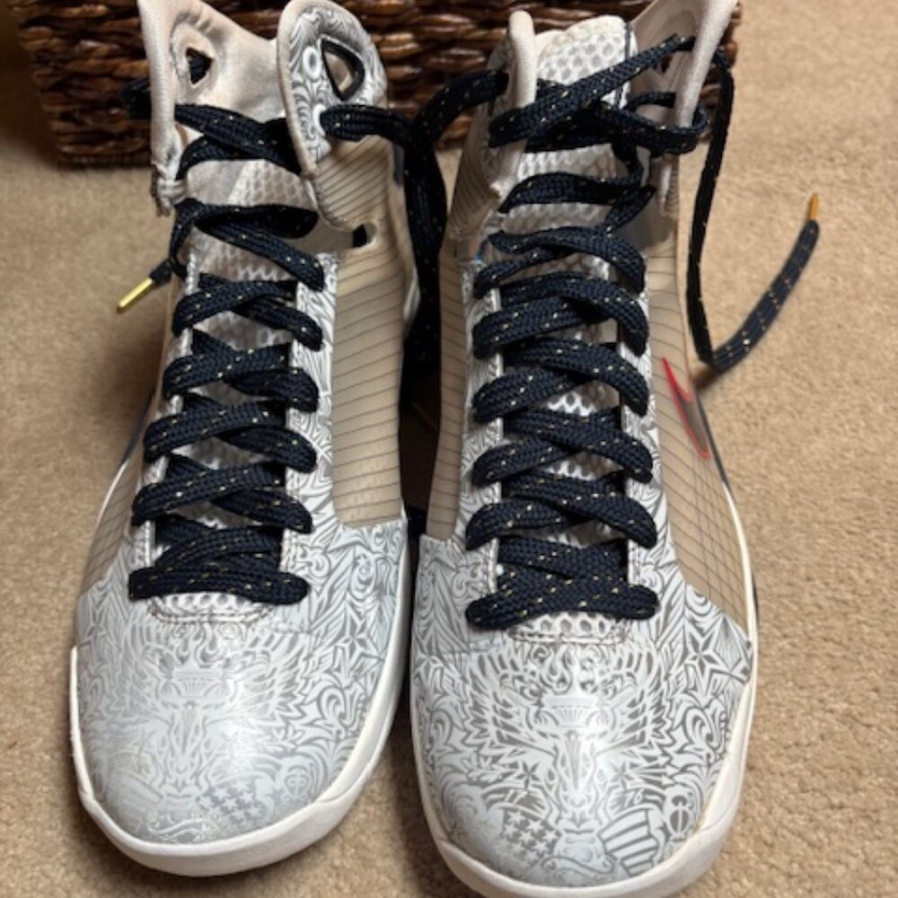 Nike Hyperdunk OG 2016 United We Rise USA Kobe - Size 10.5